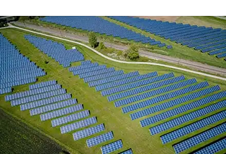 B2i Digital Featured Company_Alternus Clean Energy Inc_Nasdaq ALCE_Transatlantic-Solar Power